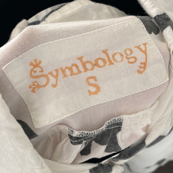 Symbology Black and White Elephant Print Button Up Shirt - Picture 7 of 8